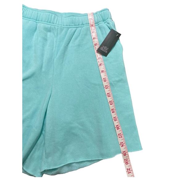 Wild Fable Target Aqua Blue Bermuda Casual Shorts Women Size Medium - NWT - Picture 8 of 10